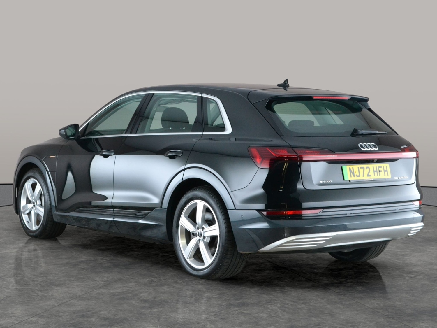 Used Audi e-tron 2022 for sale - 77435493: Photo 13