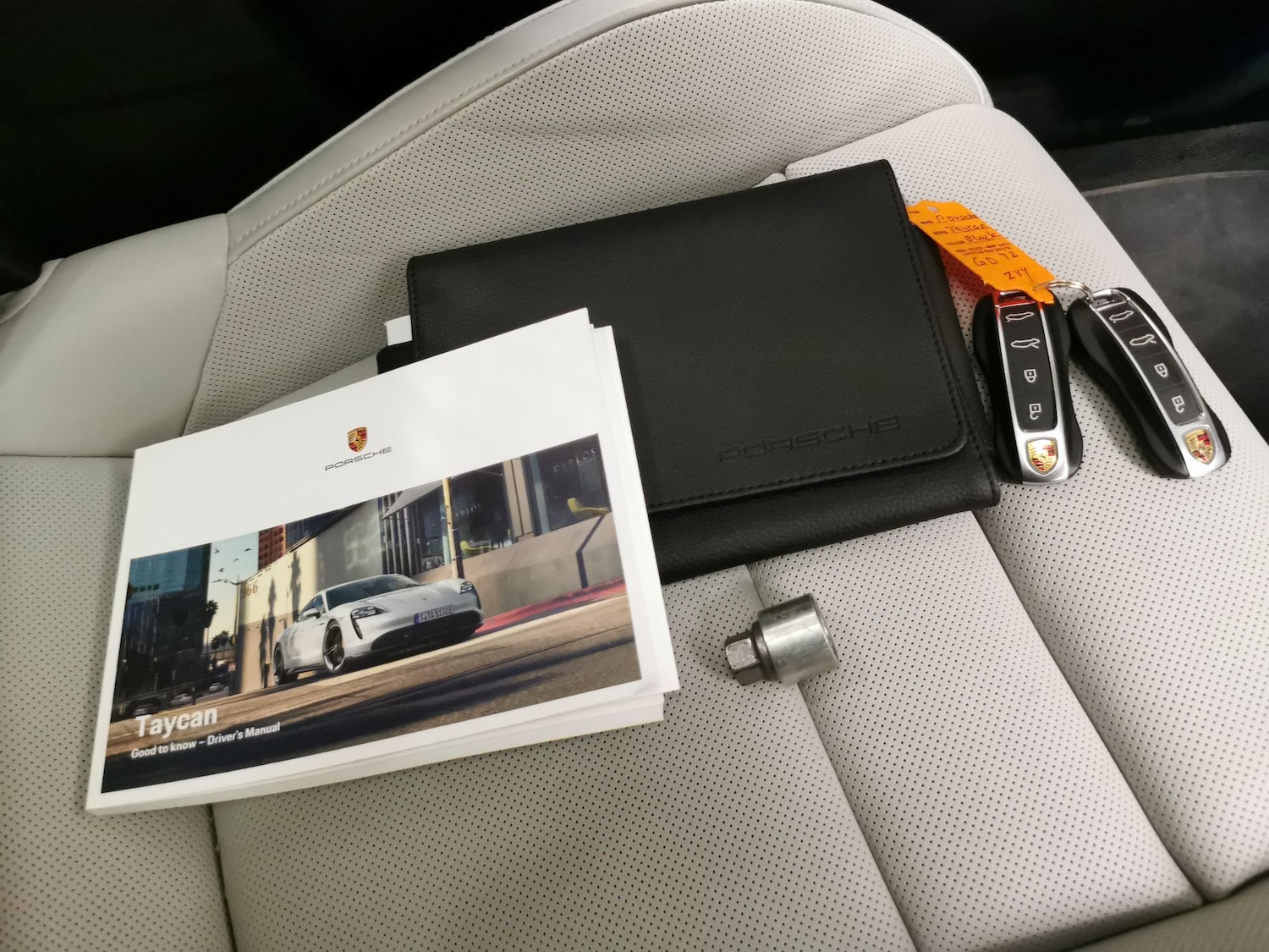 Used Porsche Taycan 2023 for sale - 76464285: Photo 55