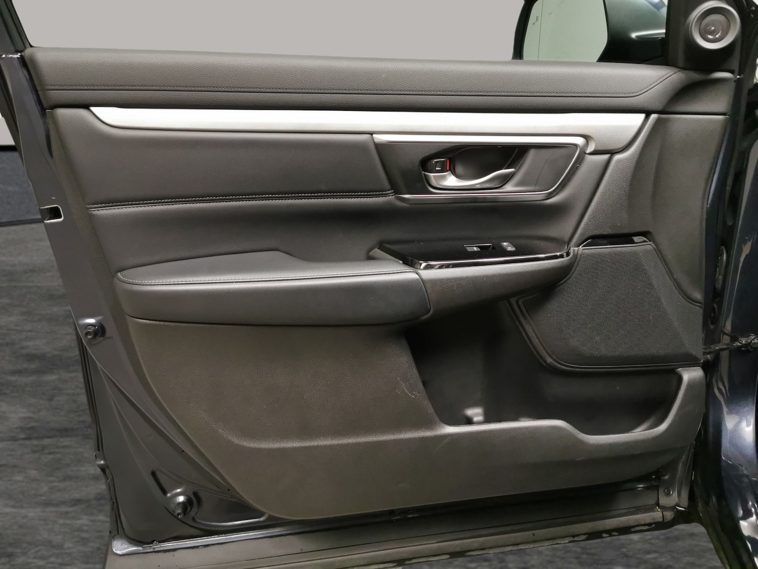 Used Honda CR-V 2020 for sale - 78082117: Photo 27