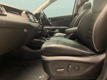 Used Kia Sorento undefined for sale - 79164001: Photo