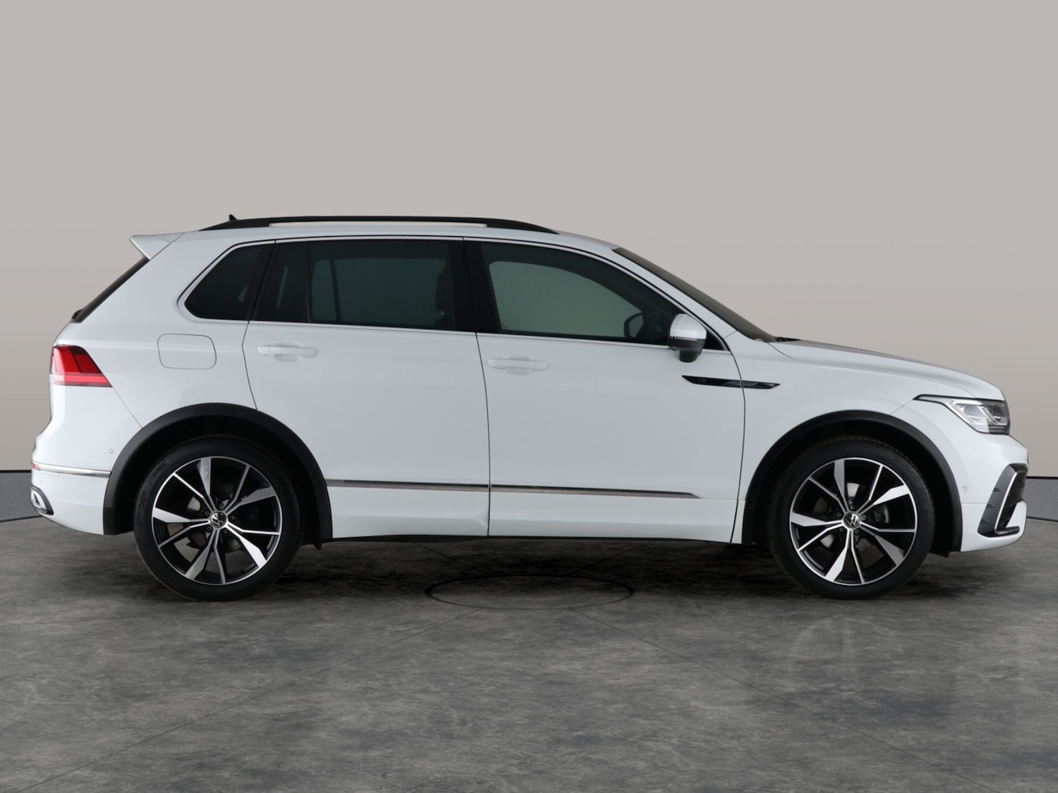 Used Volkswagen Tiguan 2022 for sale - 76384783: Photo 11