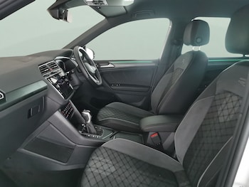 Used Volkswagen Tiguan 2022 for sale - 76384783: Photo