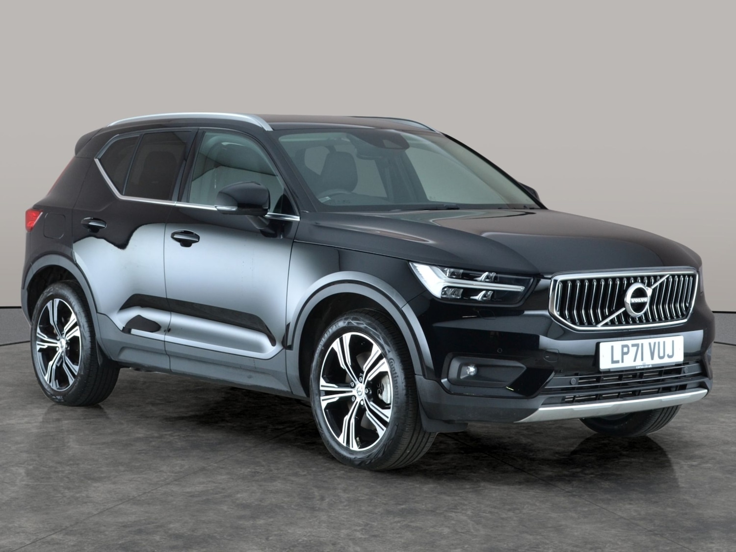 Used Volvo XC40 2022 for sale - 77159726: Photo 8