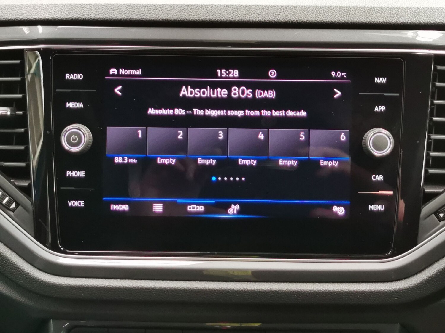 Used Volkswagen T-Roc 2021 for sale - 76445158: Photo 7