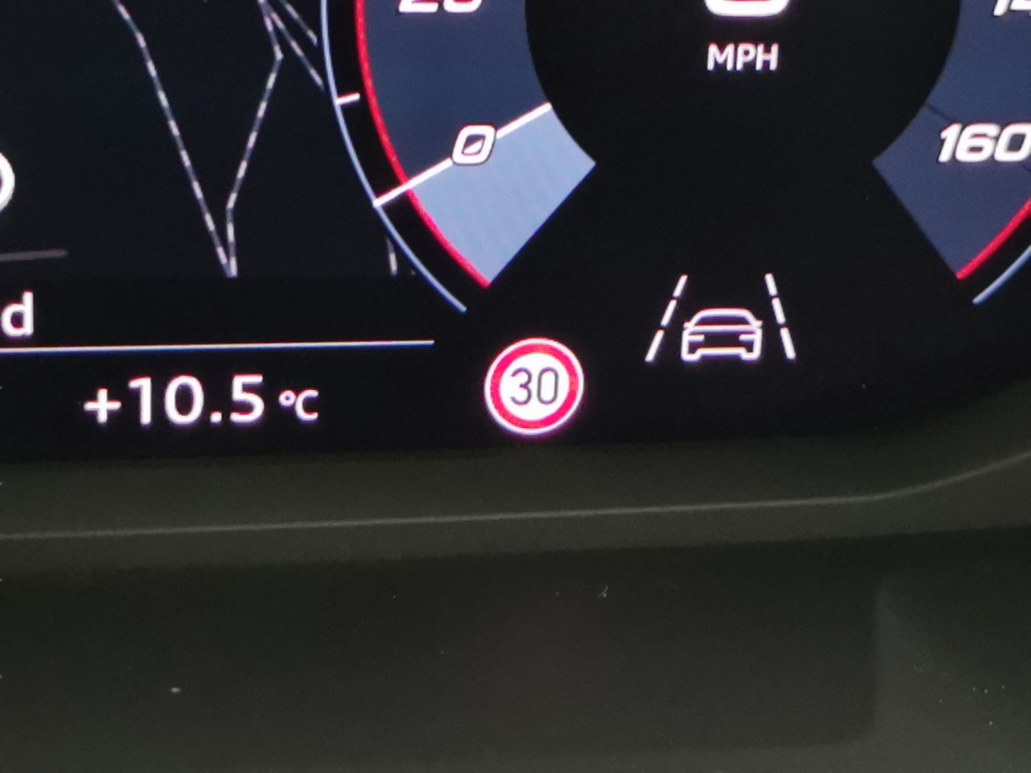 Used Audi Q3 2021 for sale - 77240550: Photo 18