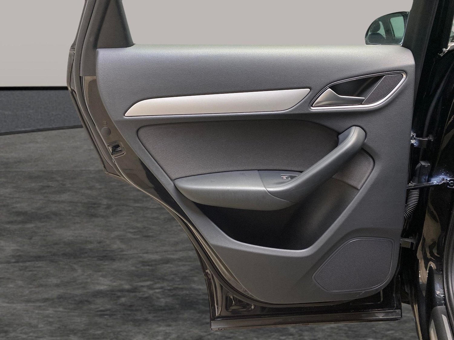 Used Audi Q3 2018 for sale - 78075116: Photo 24