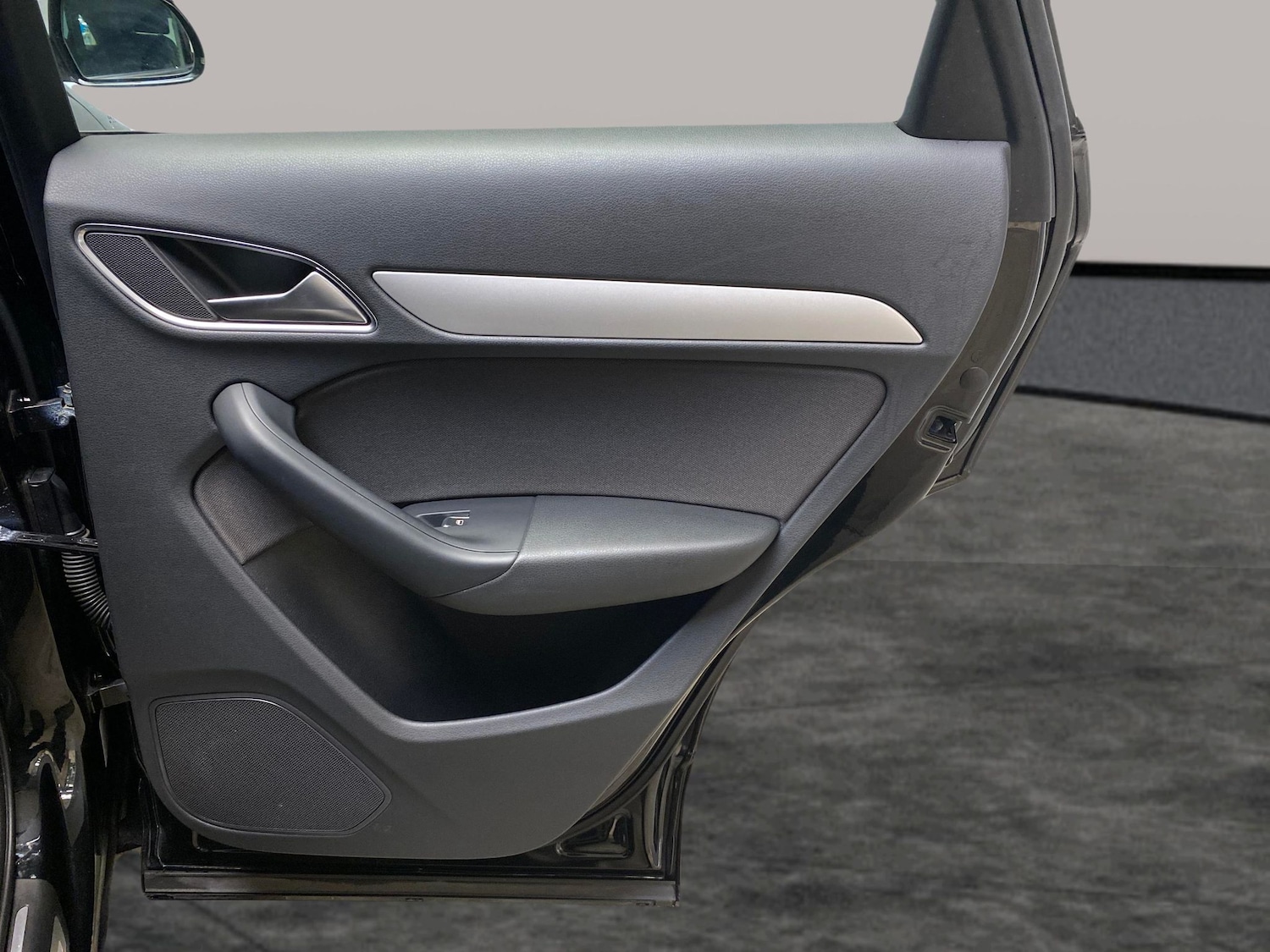 Used Audi Q3 2018 for sale - 78075116: Photo 25