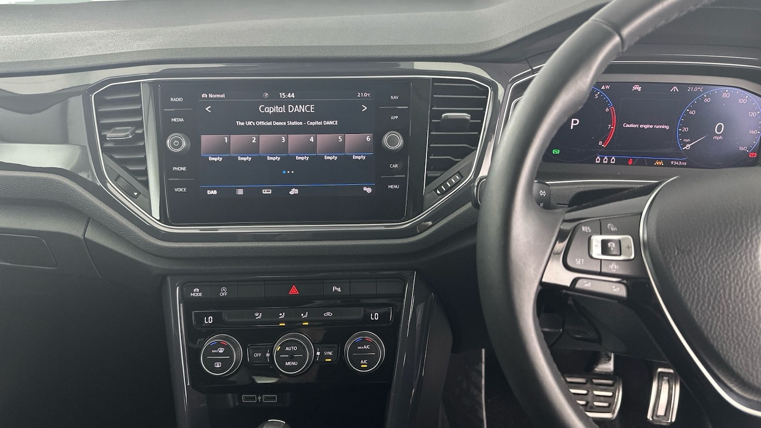 Used Volkswagen T-Roc 2019 for sale - 77641169: Photo 15