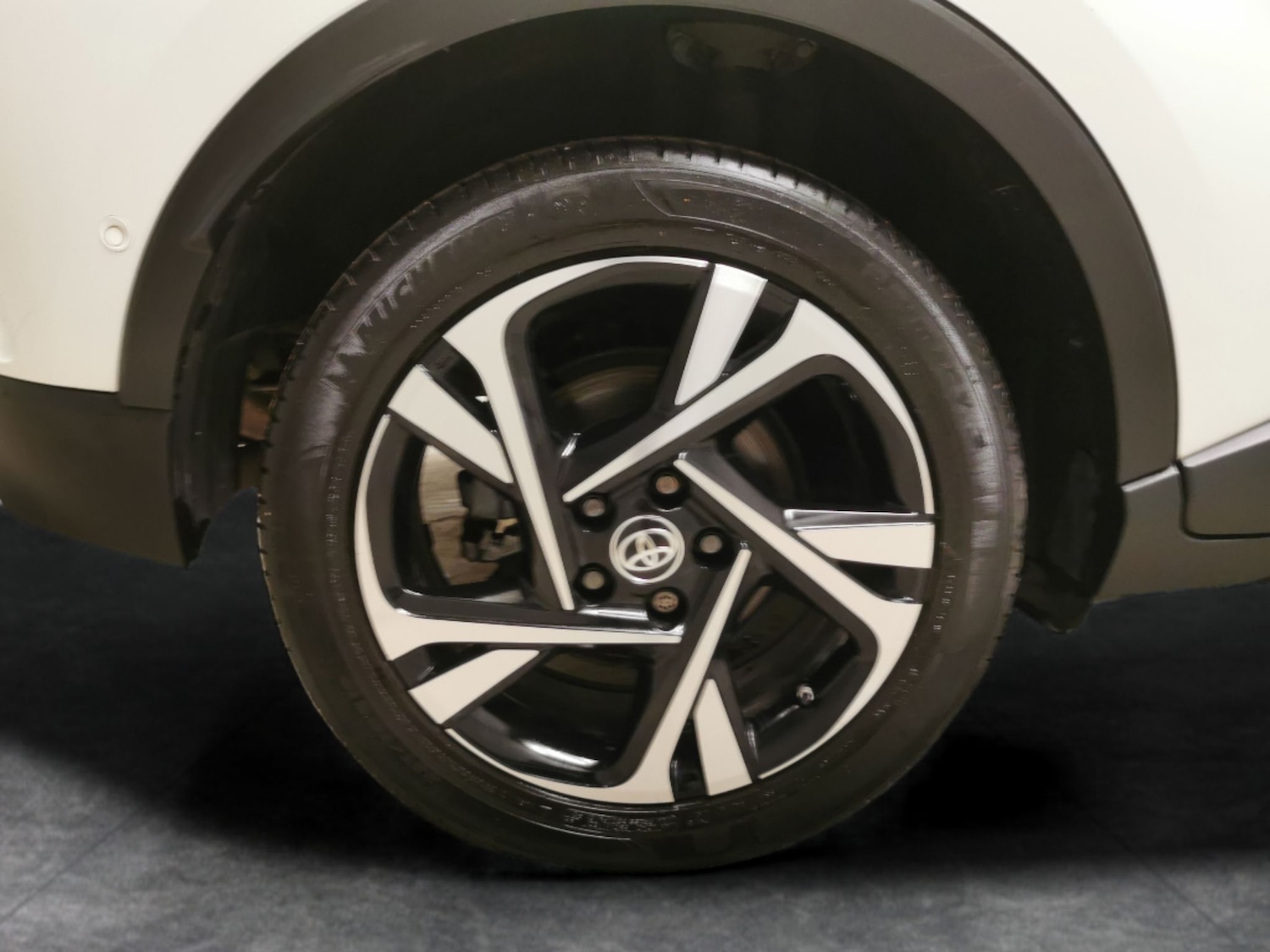 Used Toyota C-HR 2022 for sale - 78067936: Photo 22