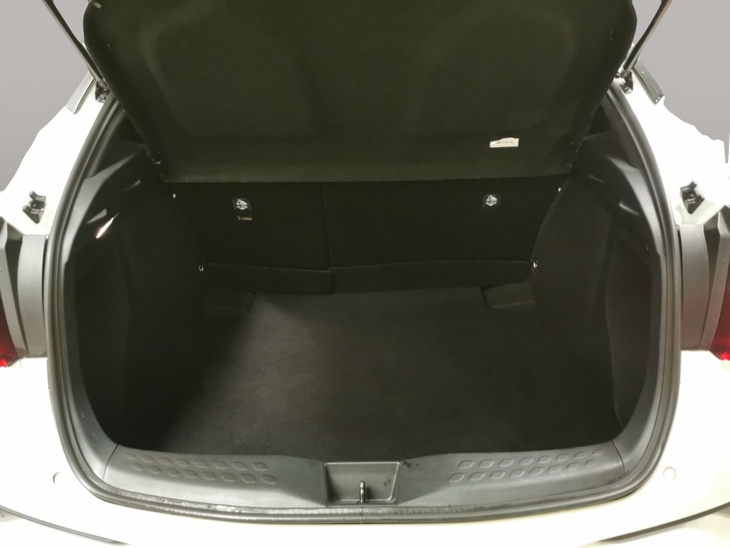 Used Toyota C-HR 2022 for sale - 78067936: Photo 30