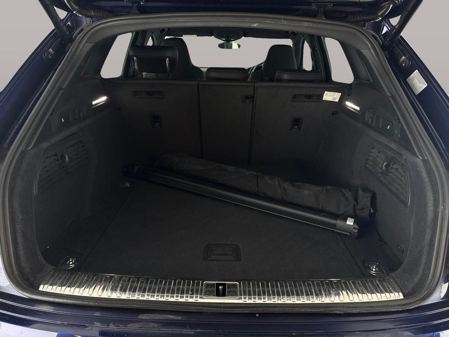 Used Audi e-tron S 2022 for sale - 76941224: Photo 46