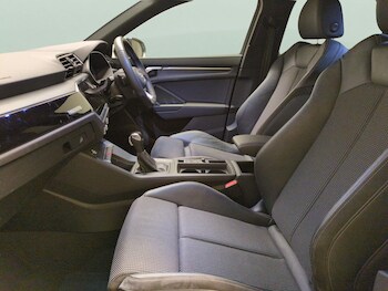 Used Audi Q3 undefined for sale - 77810671: Photo