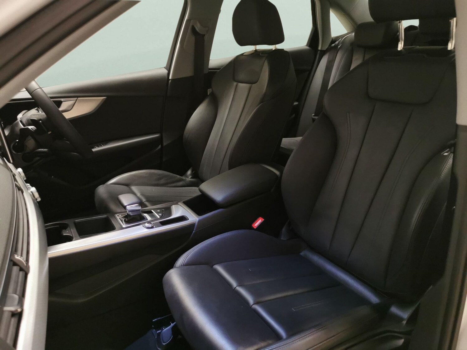 Used Audi A4 2023 for sale - 78211079: Photo 7