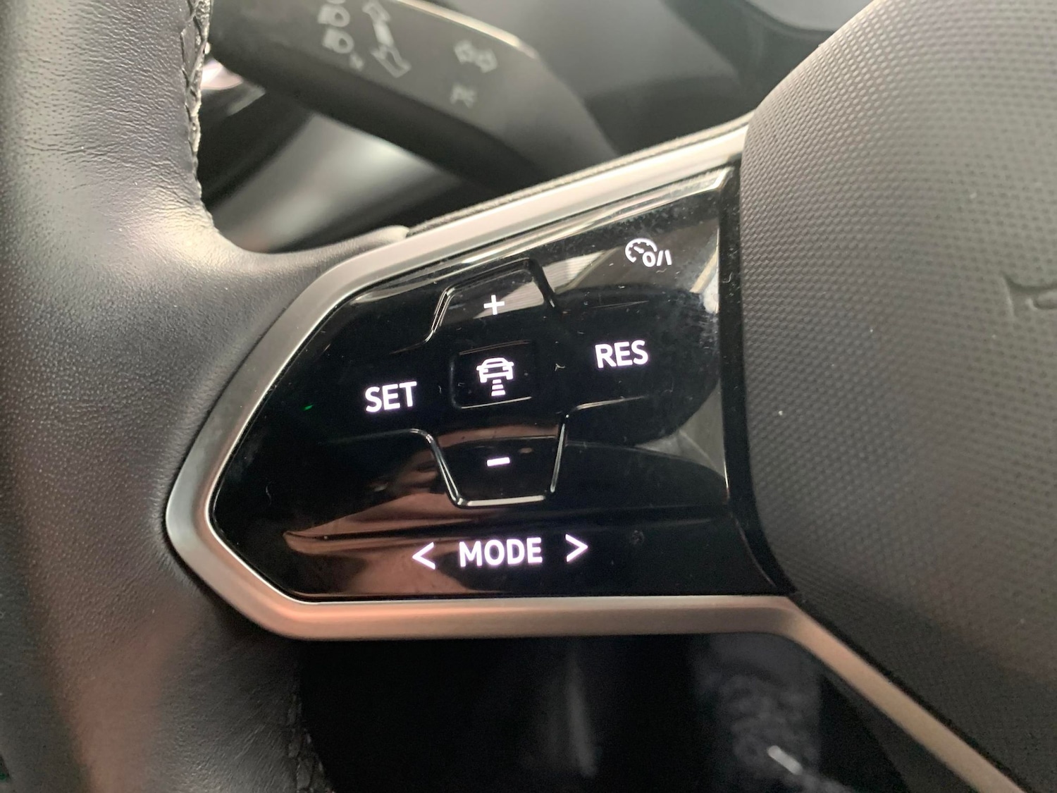 Used Volkswagen ID.4 2022 for sale - 77347480: Photo 19