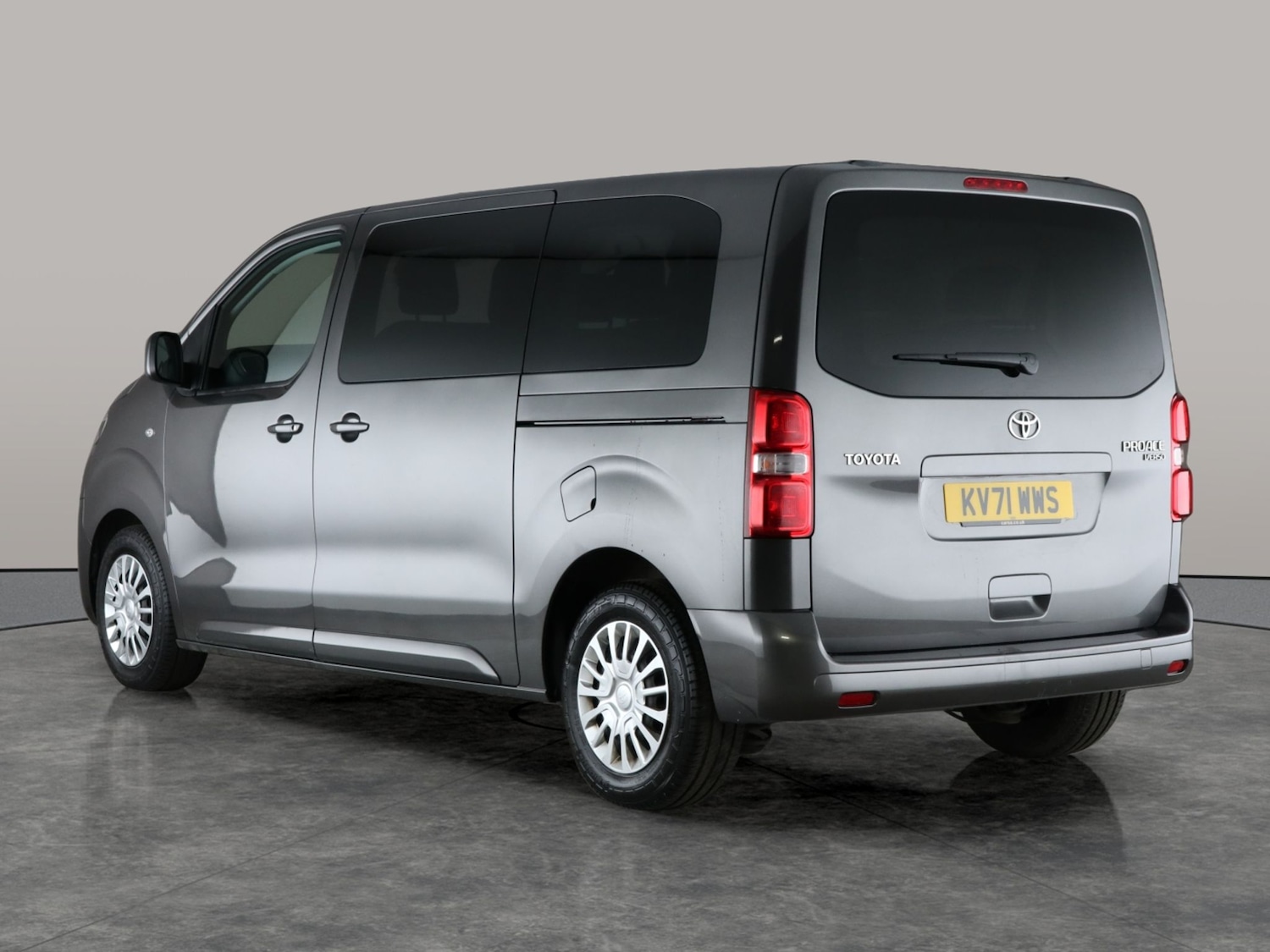 Used Toyota PROACE CITY Verso 2021 for sale - 76518330: Photo 12