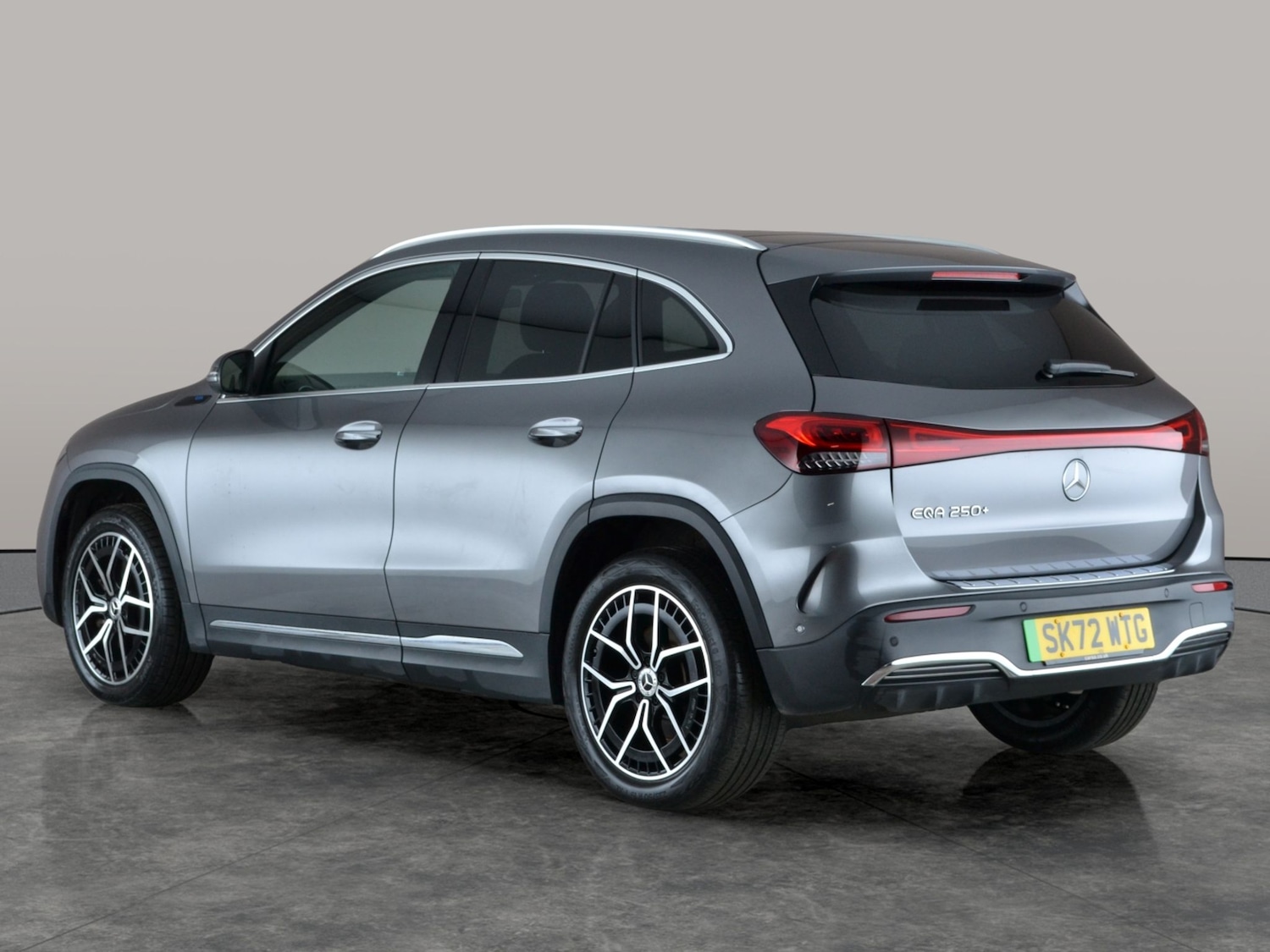 Used Mercedes-Benz EQA 2023 for sale - 77420821: Photo 12