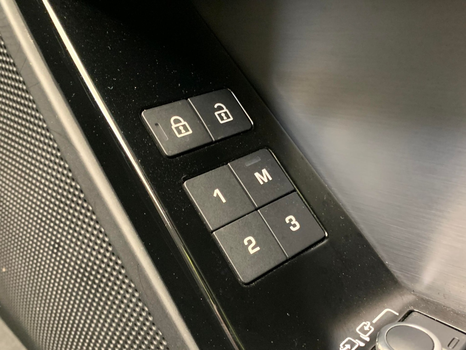 Used Land Rover Range Rover Velar 2021 for sale - 77404313: Photo 17