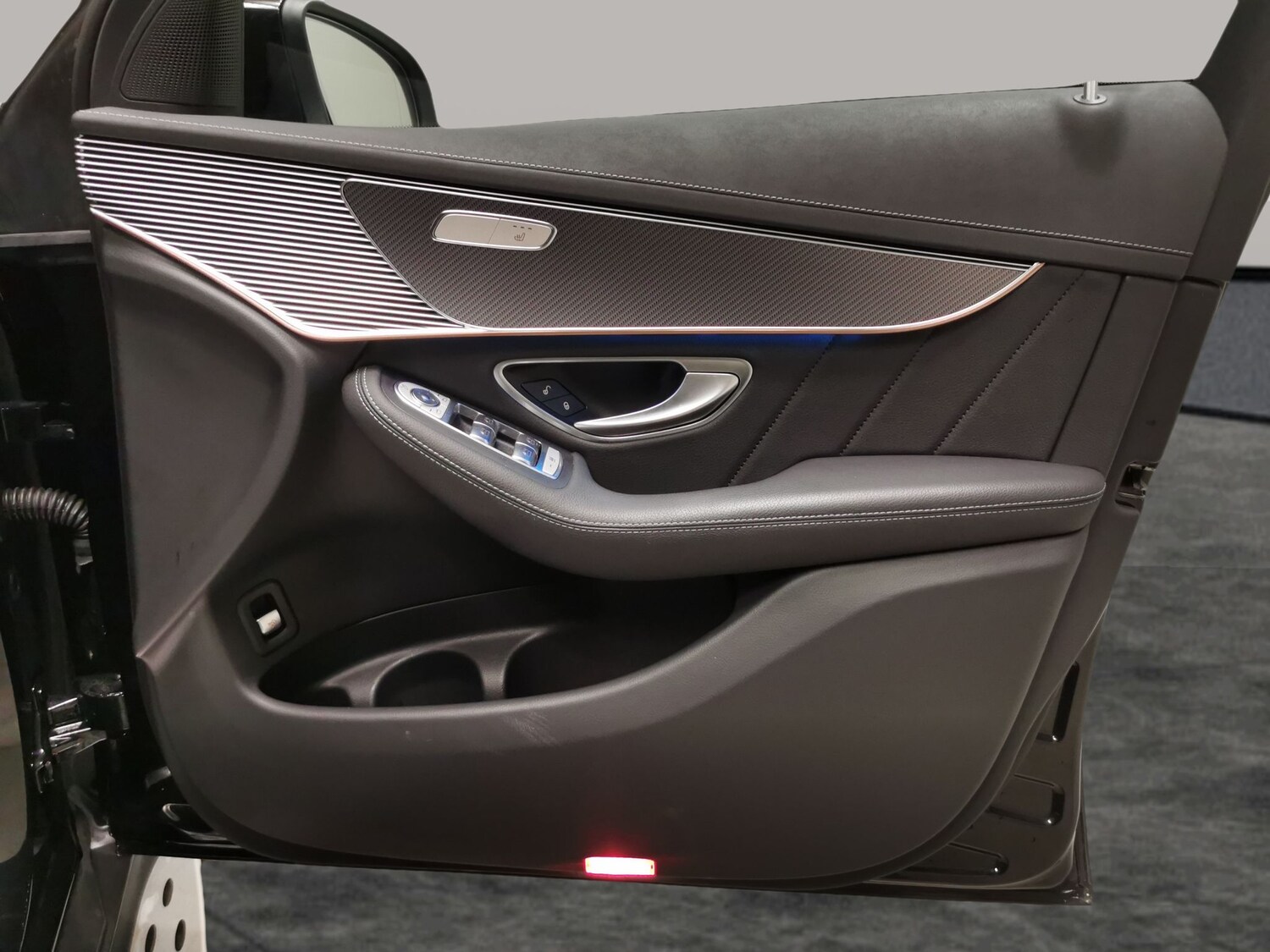 Used Mercedes-Benz EQC 2023 for sale - 77720834: Photo 29