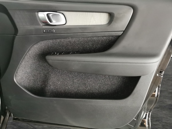 Used Volvo XC40 2020 for sale - 76312765: Photo 36
