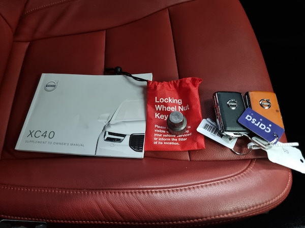 Used Volvo XC40 2020 for sale - 76312765: Photo 37