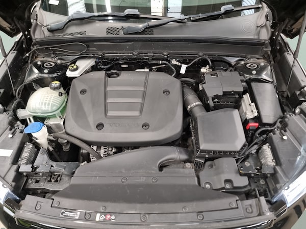Used Volvo XC40 2020 for sale - 76312765: Photo 38