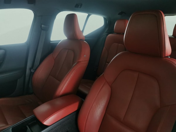 Used Volvo XC40 2020 for sale - 76312765: Photo 8
