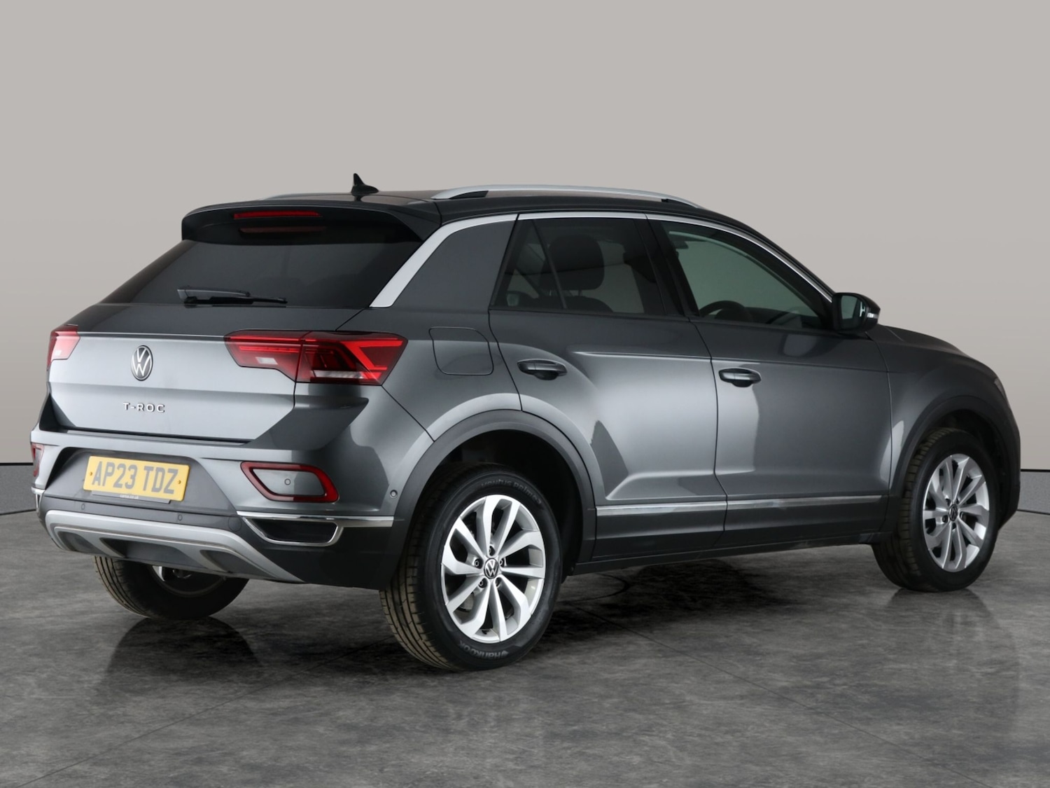 Used Volkswagen T-Roc 2023 for sale - 76948785: Photo 10