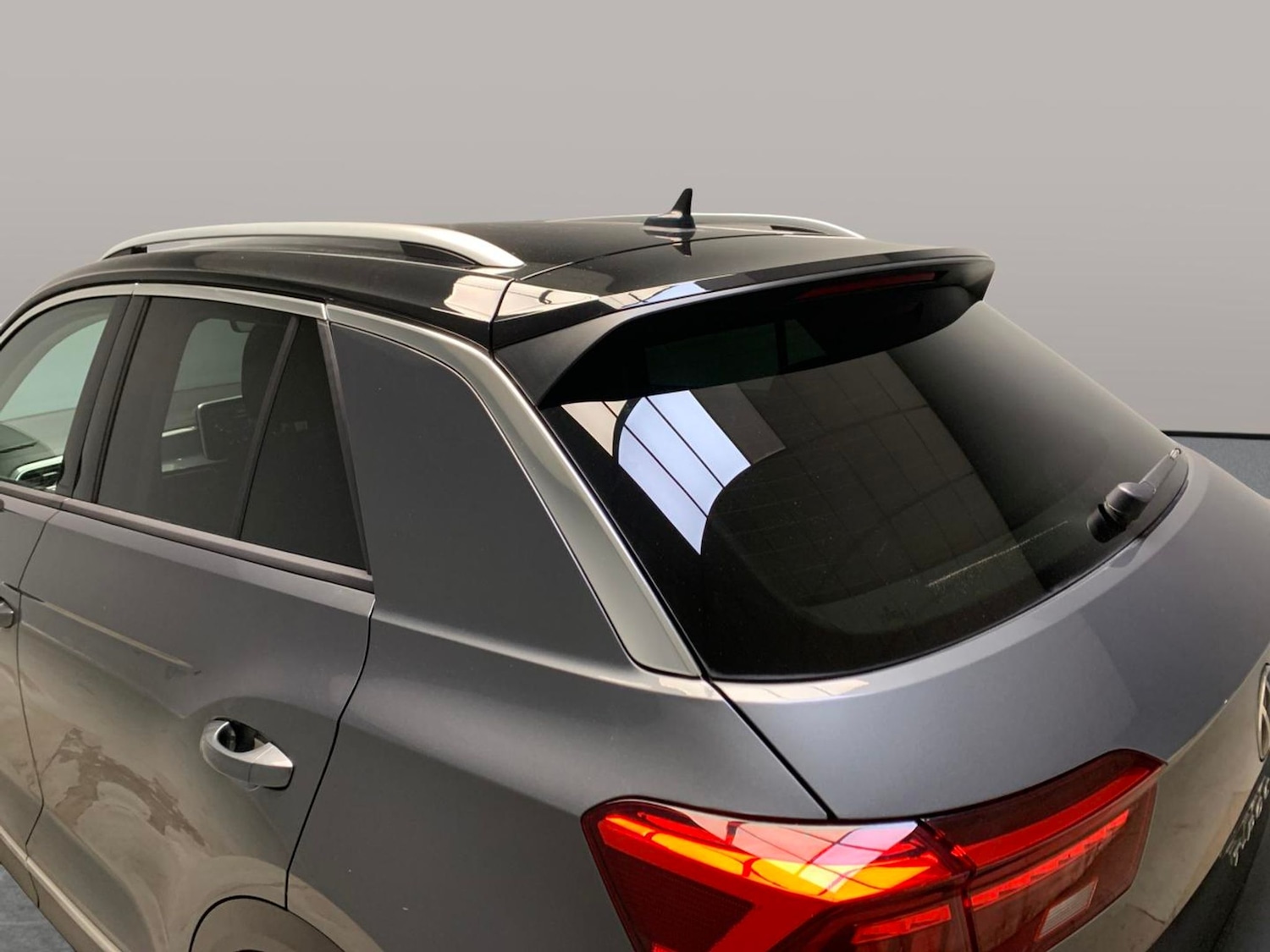 Used Volkswagen T-Roc 2023 for sale - 76948785: Photo 14