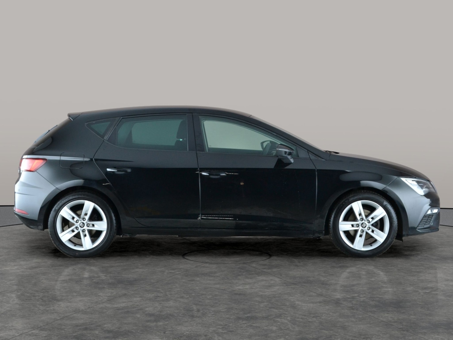Used SEAT Leon 2019 for sale - 77178642: Photo 9