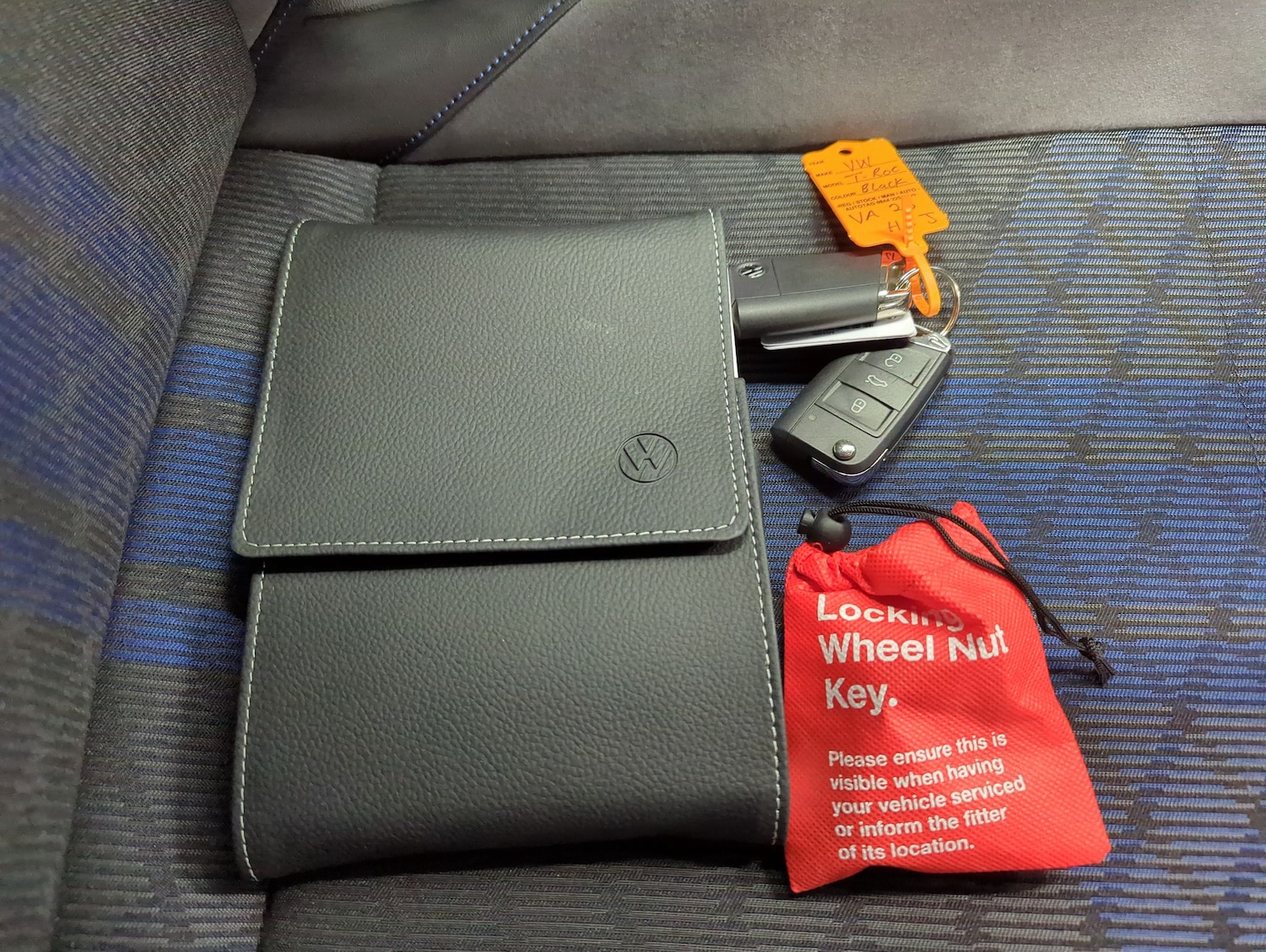 Used Volkswagen T-Roc 2023 for sale - 77629804: Photo 29