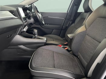 Used Renault Captur 2023 for sale - 79882054: Photo