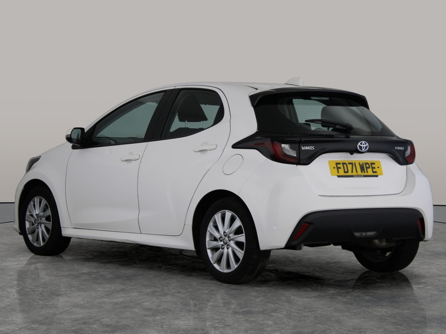Used Toyota Yaris 2022 for sale - 77650809: Photo 12