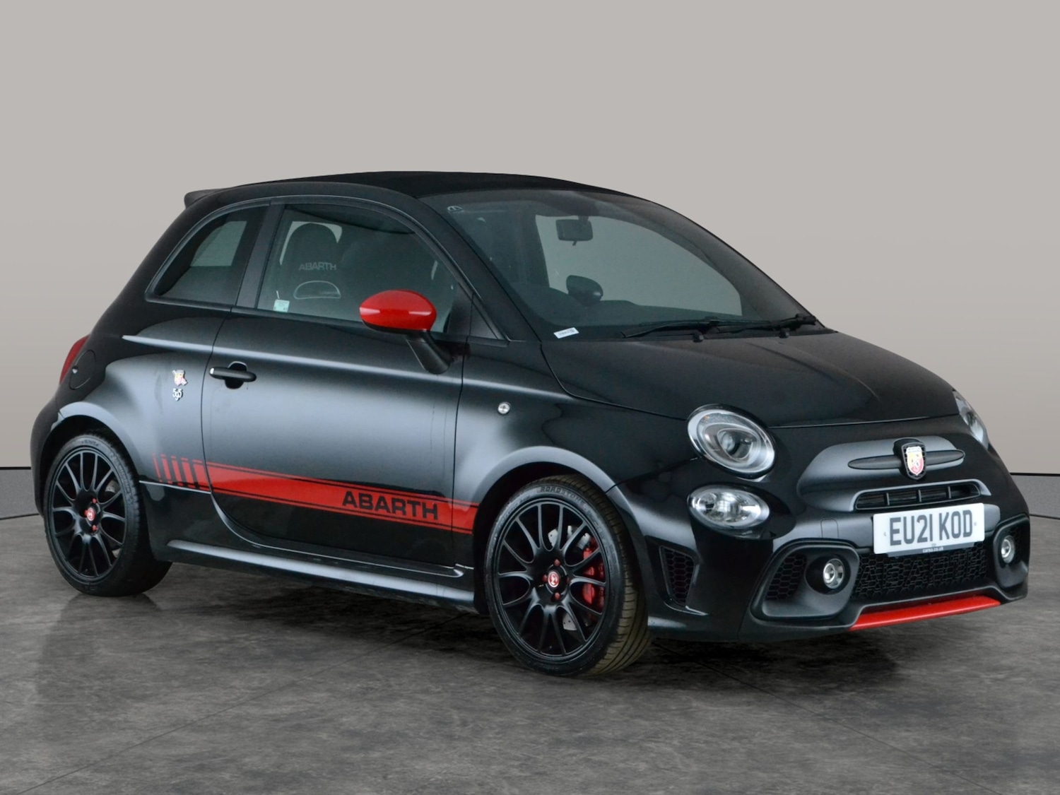 Used Abarth 595 2021 for sale - 78163626: Photo 8