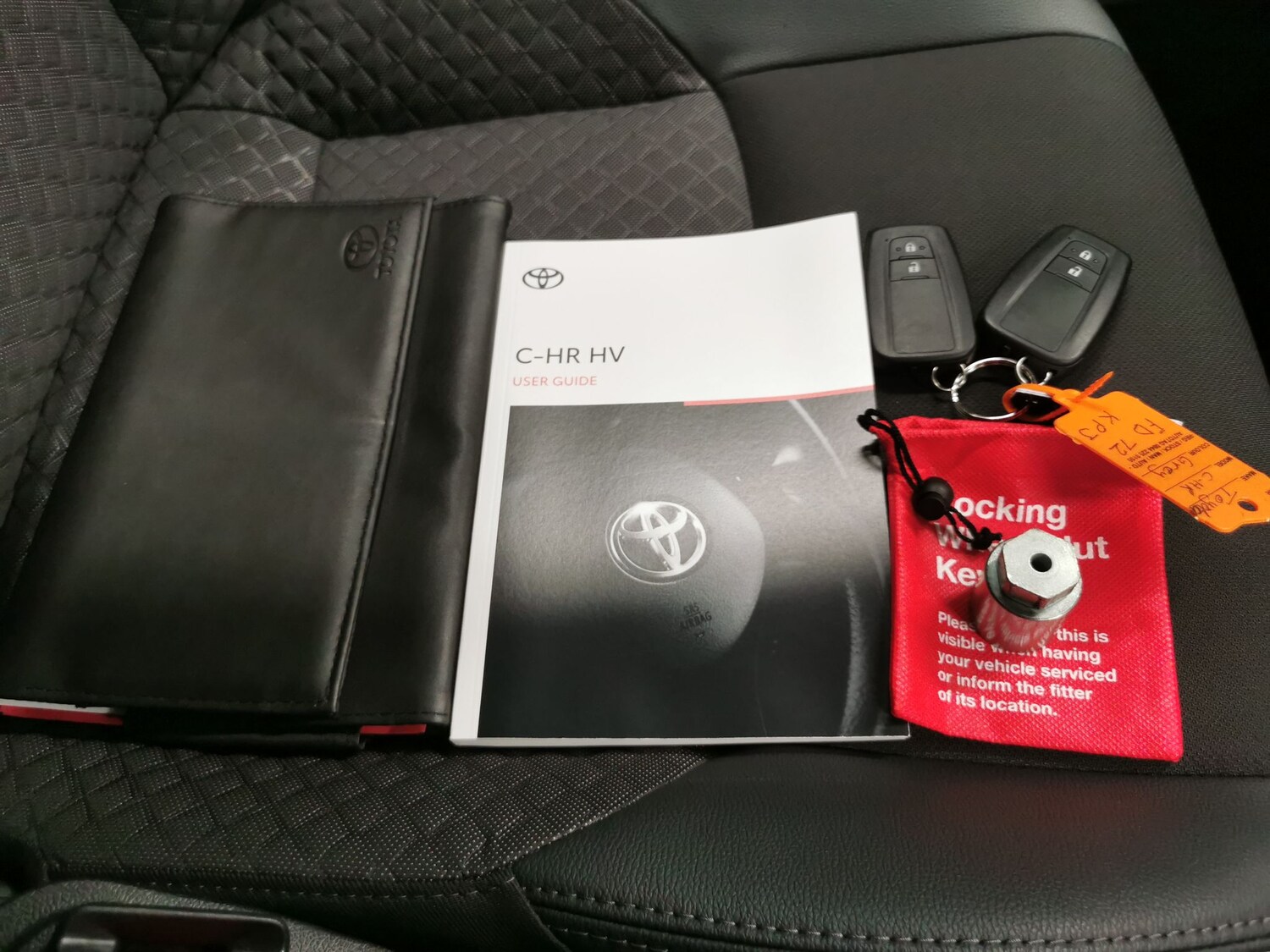 Used Toyota C-HR 2023 for sale - 77347483: Photo 31