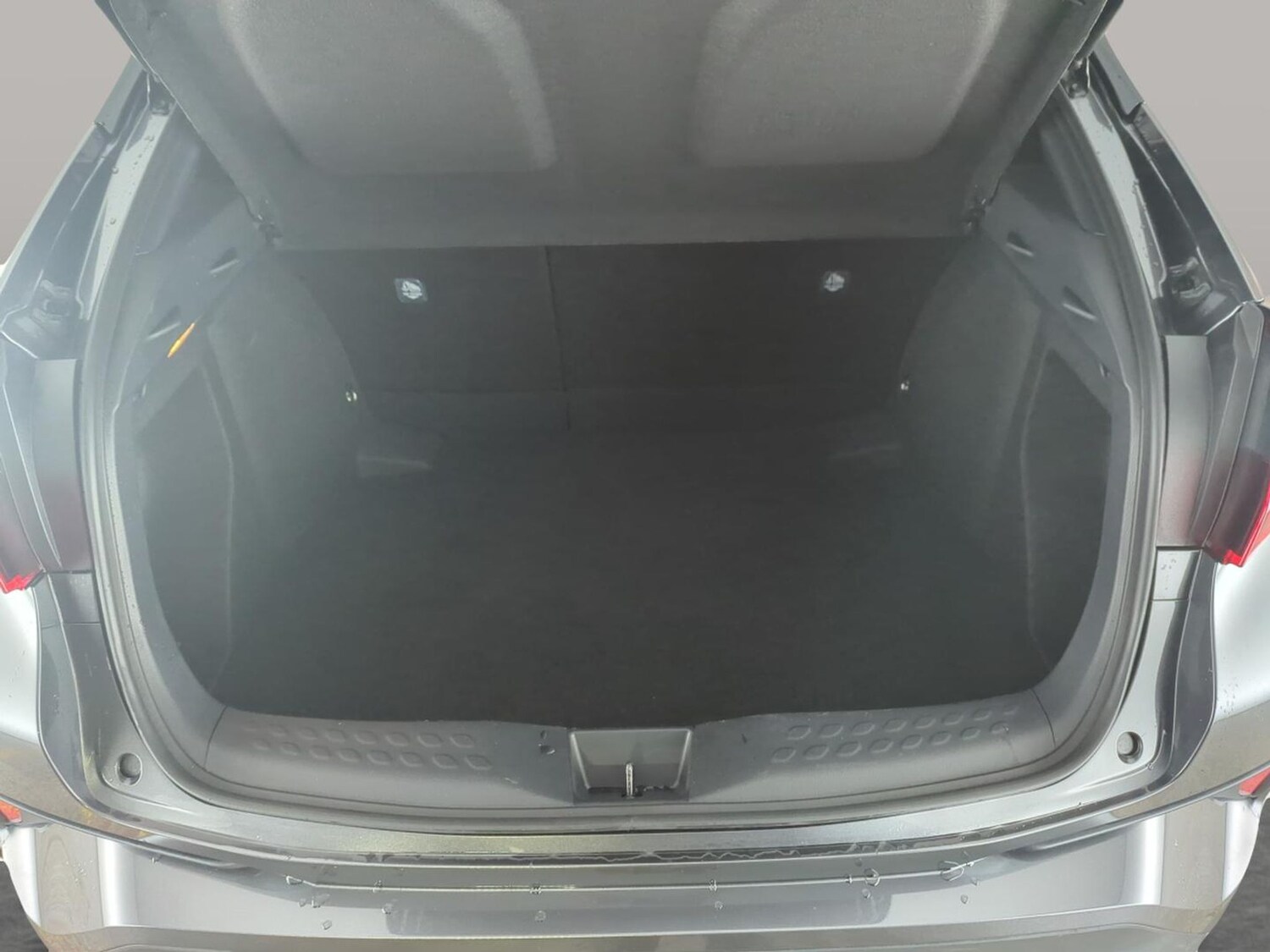 Used Toyota C-HR 2023 for sale - 77347483: Photo 33