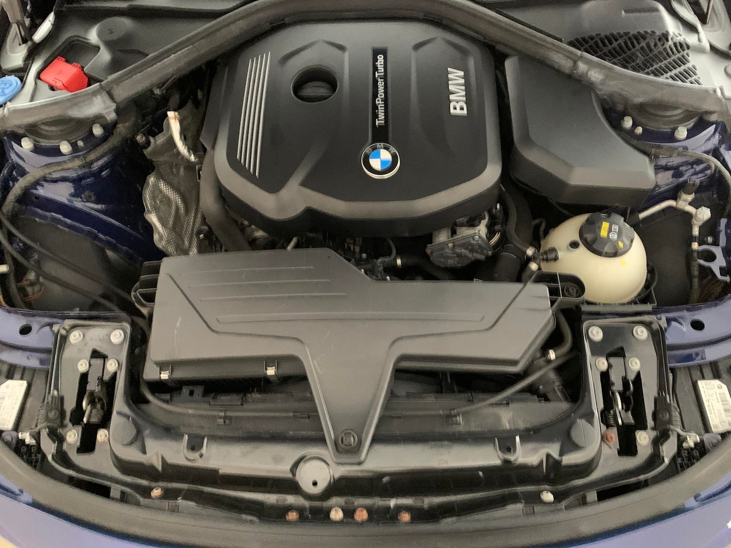 Used BMW 3 Series 2018 for sale - 76381704: Photo 36