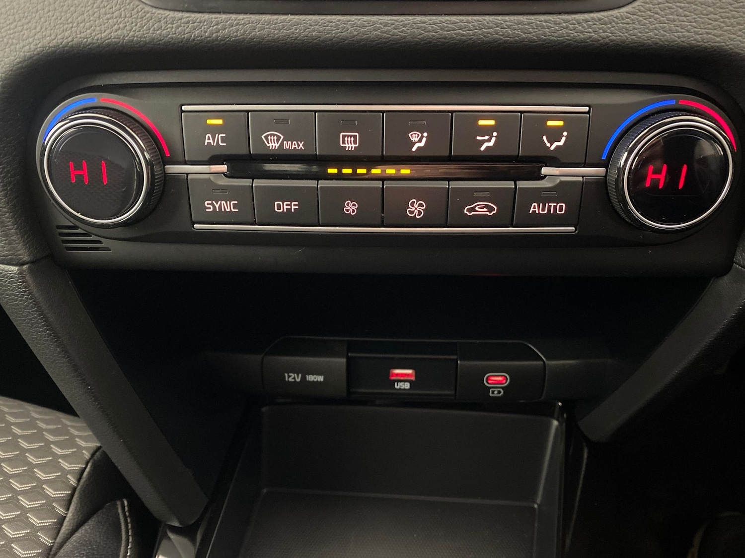 Used Kia Ceed 2022 for sale - 76364946: Photo 27