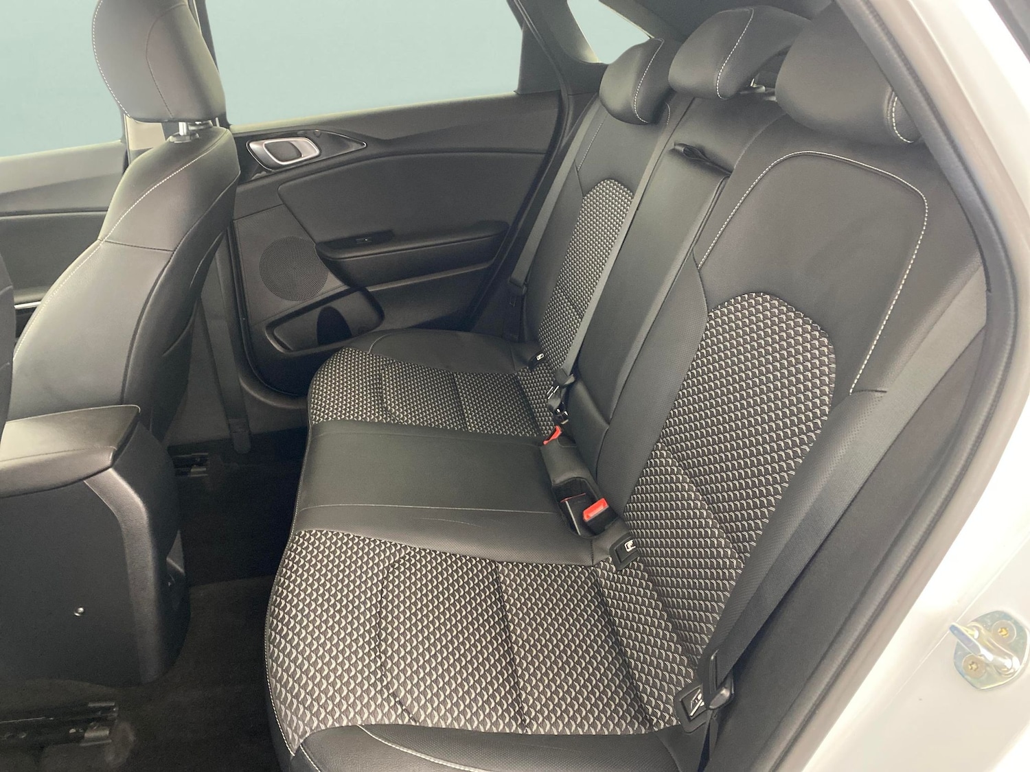 Used Kia Ceed 2022 for sale - 76364946: Photo 39