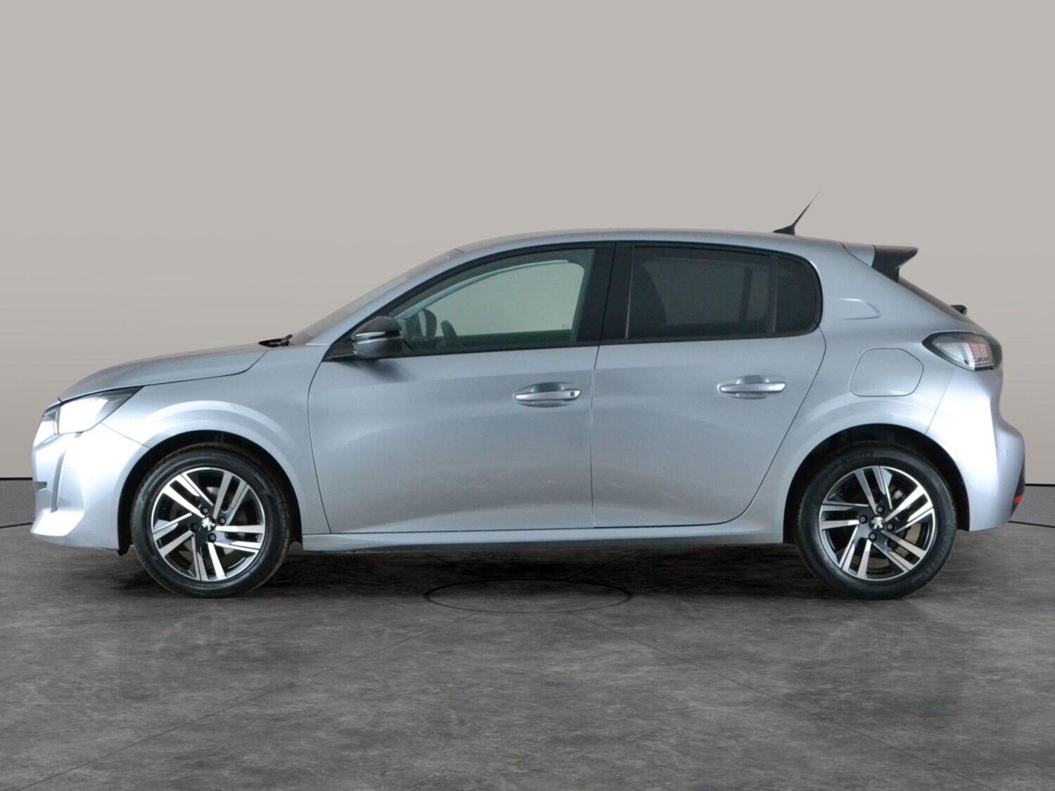 Used Peugeot 208 2023 for sale - 78144321: Photo 13