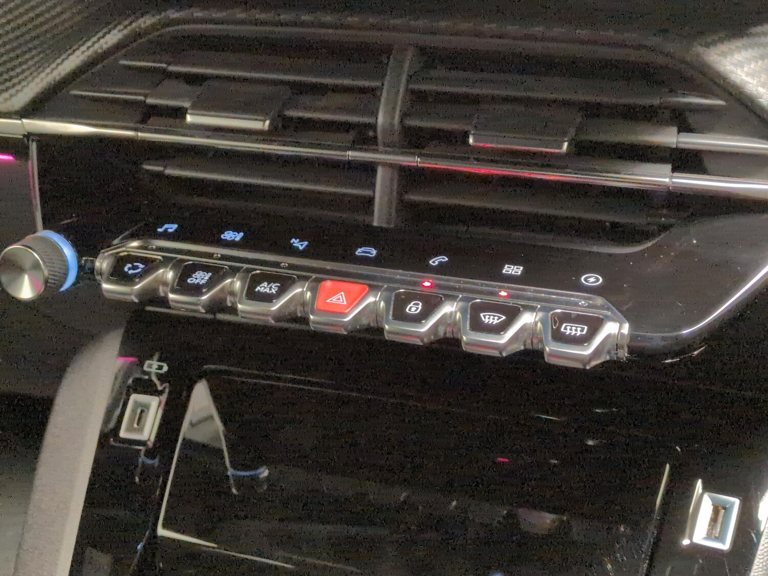 Used Peugeot 2008 2022 for sale - 77946691: Photo 18