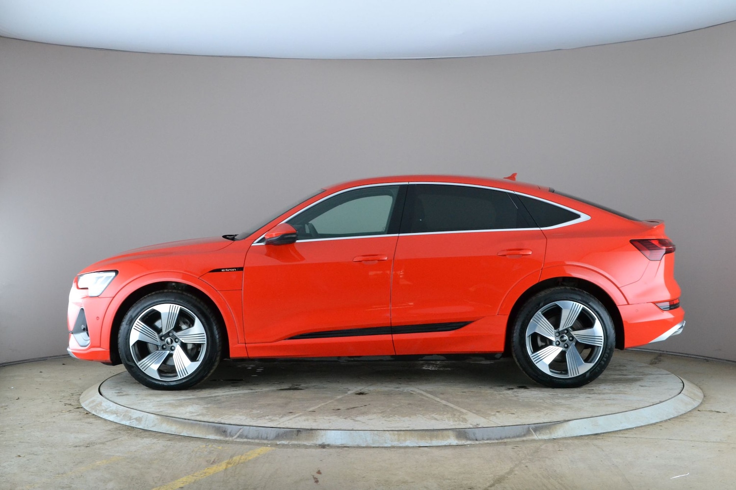 Used Audi e-tron 2022 for sale - 78218485: Photo 14
