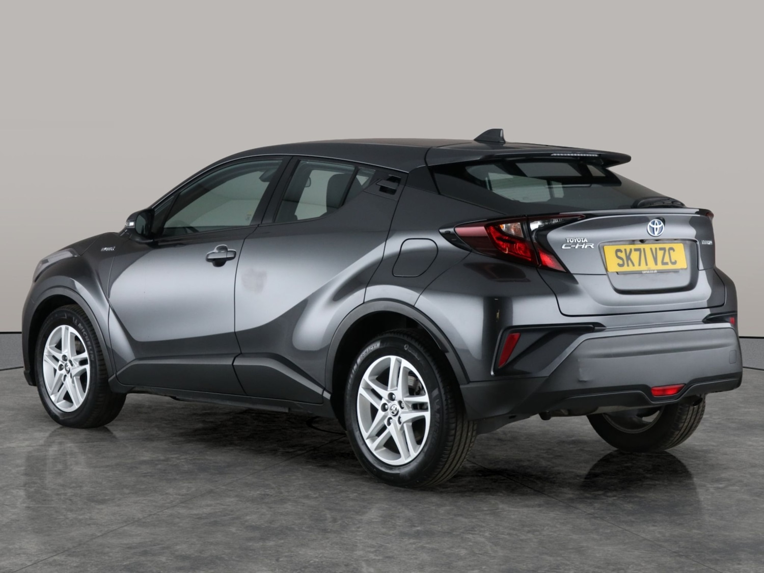 Used Toyota C-HR 2021 for sale - 76382888: Photo 15