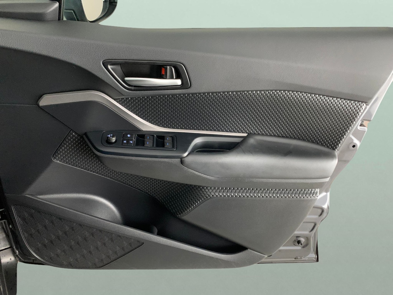 Used Toyota C-HR 2021 for sale - 76382888: Photo 36