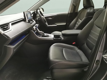 Used Toyota RAV4 2021 for sale - 78299252: Photo