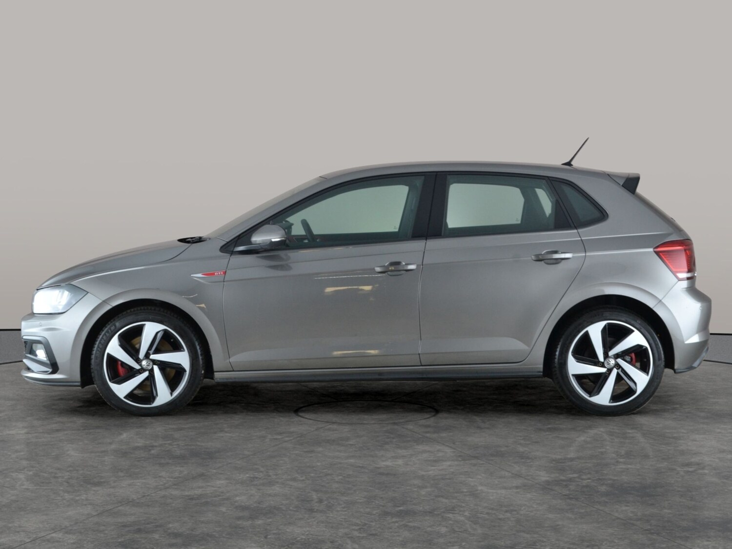 Used Volkswagen Polo 2019 for sale - 77493048: Photo 11