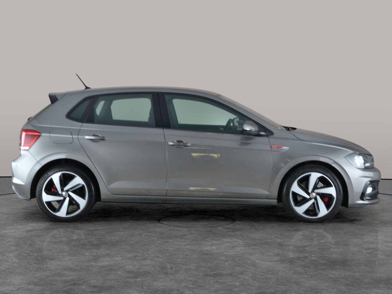 Used Volkswagen Polo 2019 for sale - 77493048: Photo 7