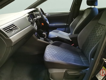 Used Volkswagen Taigo 2023 for sale - 79443147: Photo