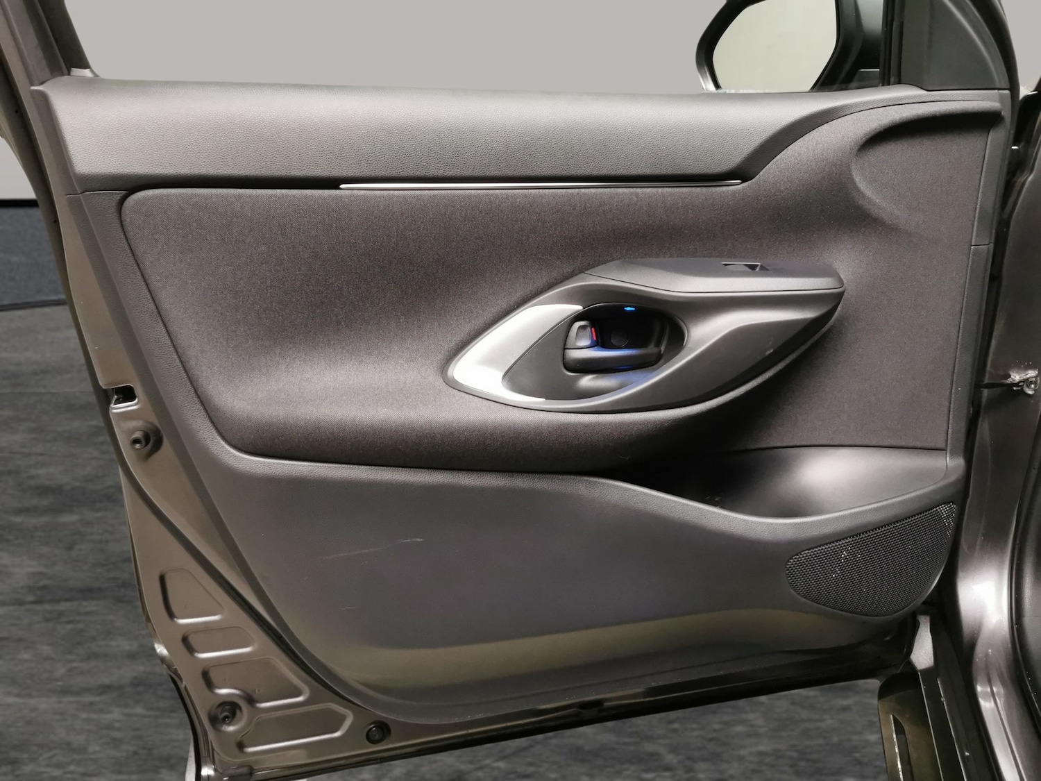 Used Toyota Yaris Cross 2022 for sale - 77398810: Photo 24