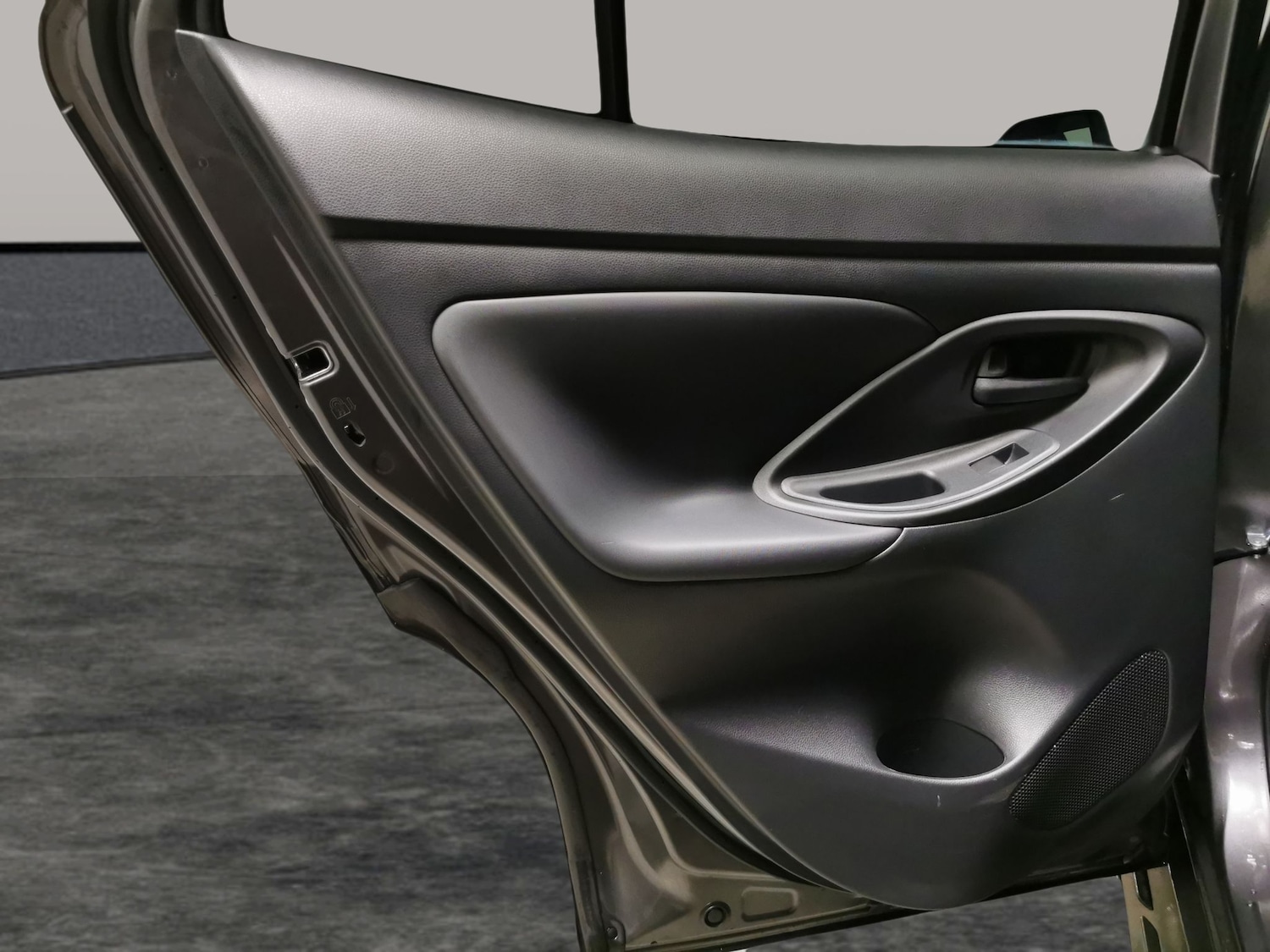 Used Toyota Yaris Cross 2022 for sale - 77398810: Photo 25