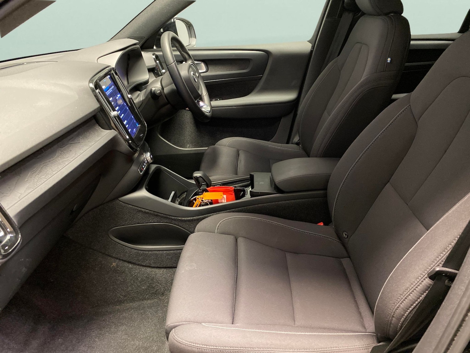 Used Volvo XC40 2022 for sale - 78065410: Photo 4